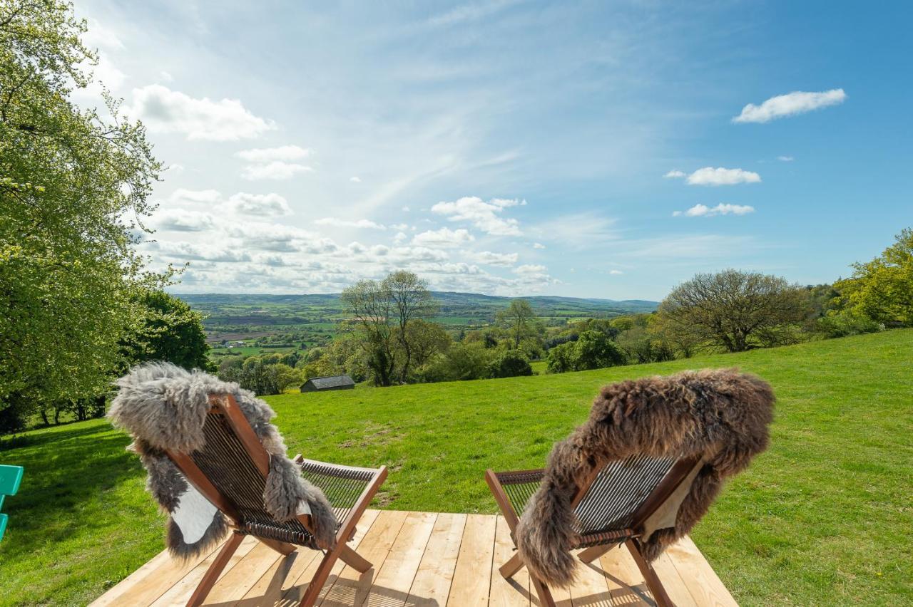 Tilbury Shepherd Huts With Hot Tubs Plus Holiday Cottages West Bagborough 外观 照片