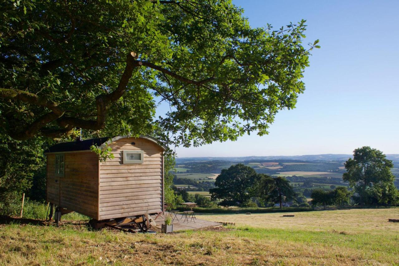 Tilbury Shepherd Huts With Hot Tubs Plus Holiday Cottages West Bagborough 外观 照片