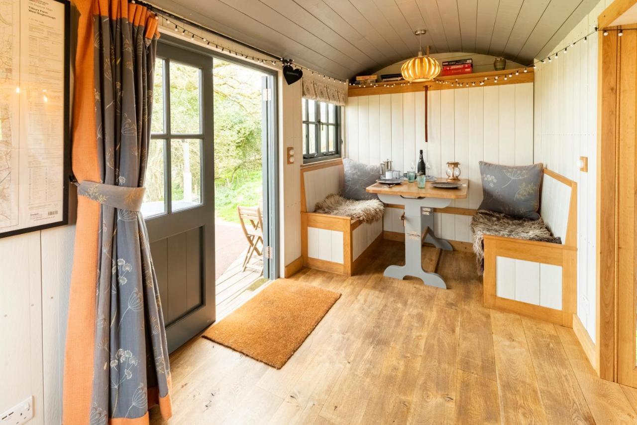 Tilbury Shepherd Huts With Hot Tubs Plus Holiday Cottages West Bagborough 外观 照片