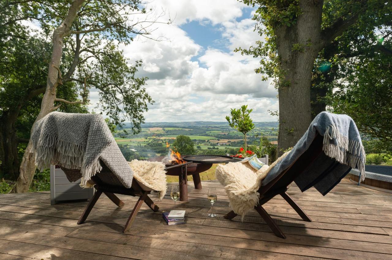 Tilbury Shepherd Huts With Hot Tubs Plus Holiday Cottages West Bagborough 外观 照片
