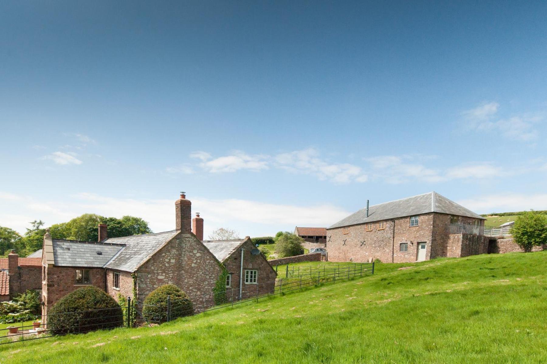 Tilbury Shepherd Huts With Hot Tubs Plus Holiday Cottages West Bagborough 外观 照片